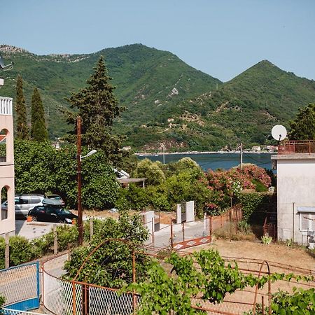 Apartment Sunny Terrace Herceg Novi Exterior photo